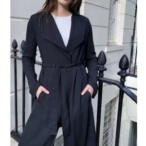 Aritzia Babaton Quincey